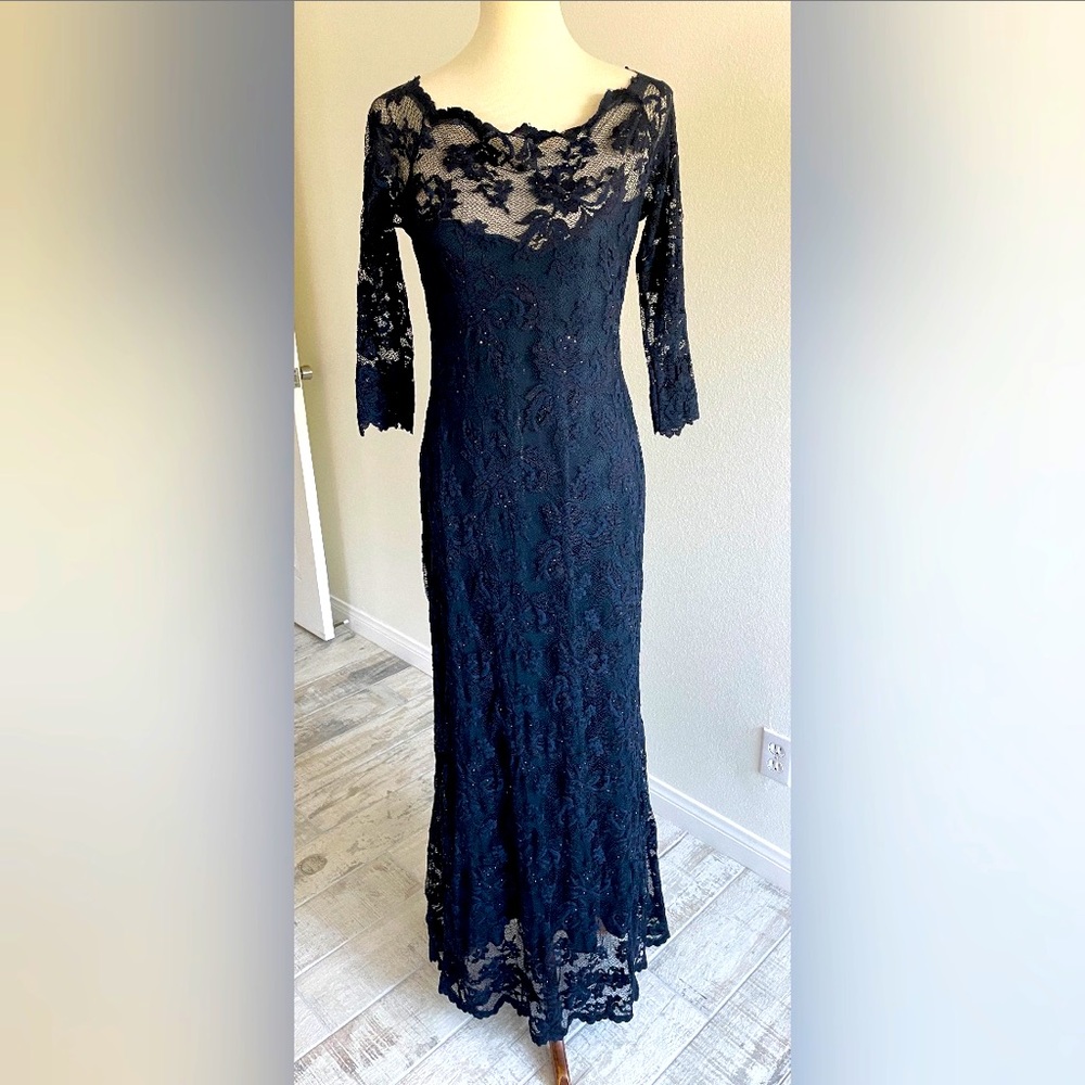 Olvis long dark blue lace dress. Size L